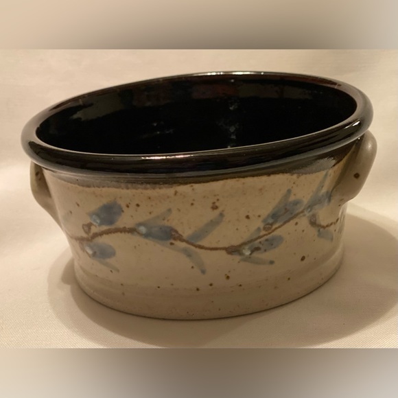 Great Bay Pottery Crock Collectible Retired Design Greenland, NH USA - Picture 1 of 9